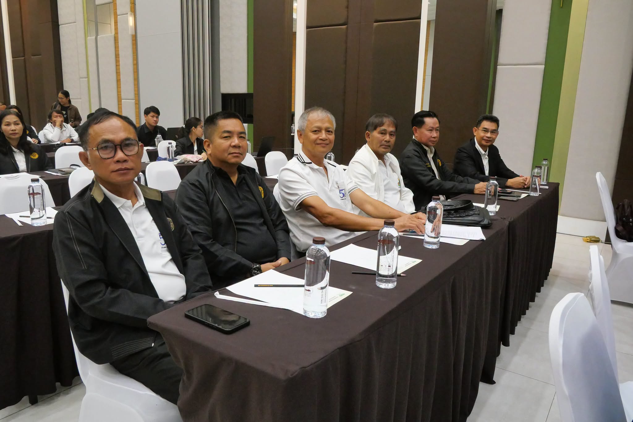 title - รองเลขาธิการ ส.ป.ก. ปิดโครงการสัมมนาฯ เดินหน้ายกระดับงานจัดที่ดิน-กองทุนฯ มุ่งเป้าขับเคลื่อนการดำเนินงานปี 2570